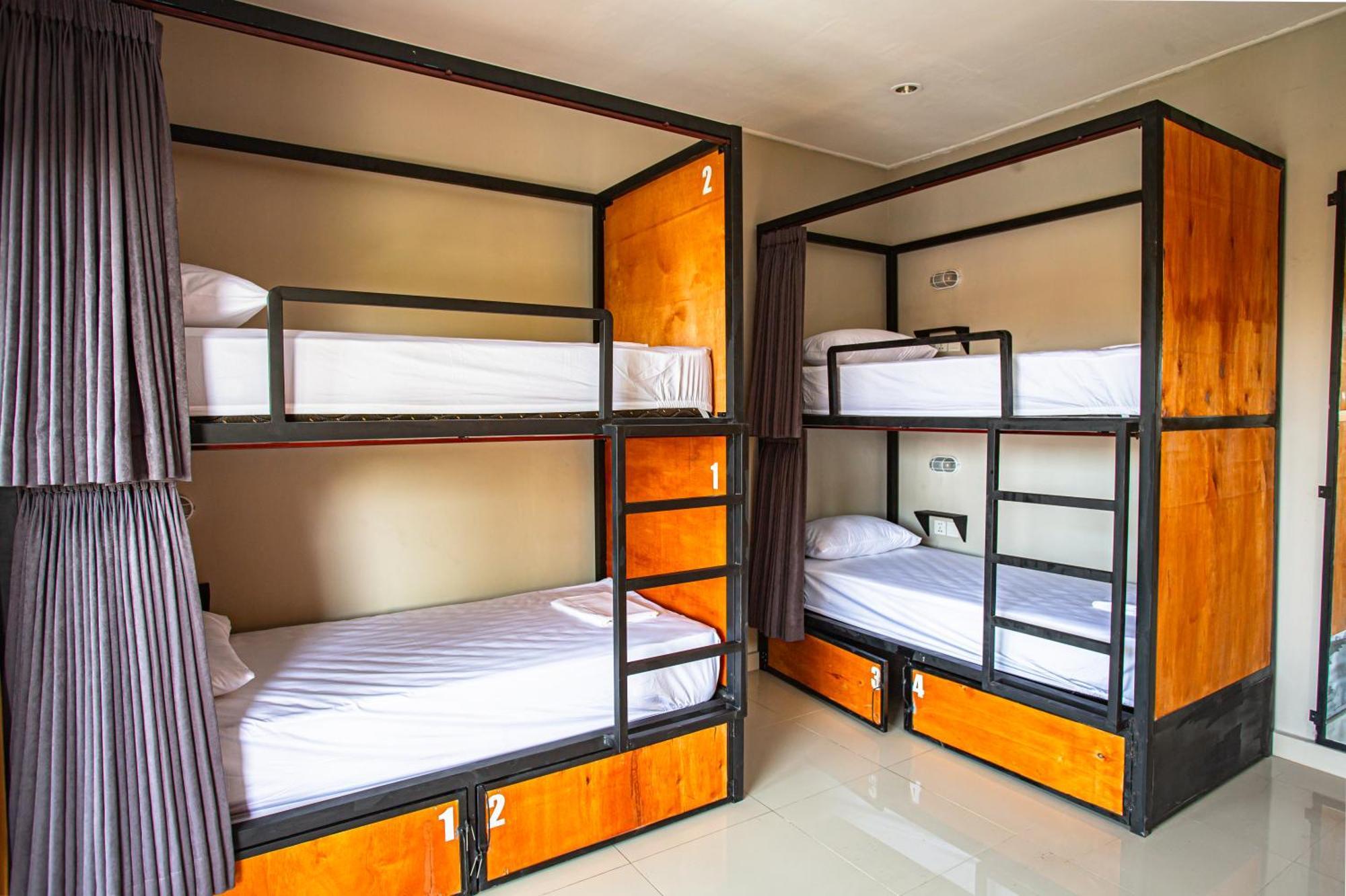 What The Duck Backpackers Canggu Eksteriør bilde