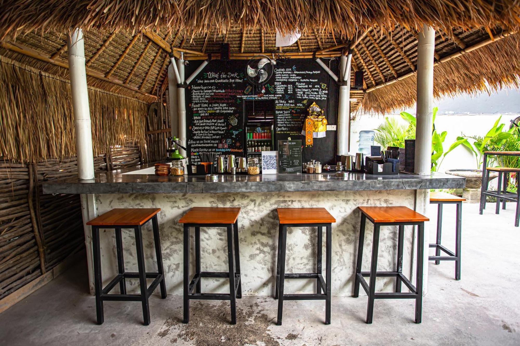 What The Duck Backpackers Canggu Eksteriør bilde